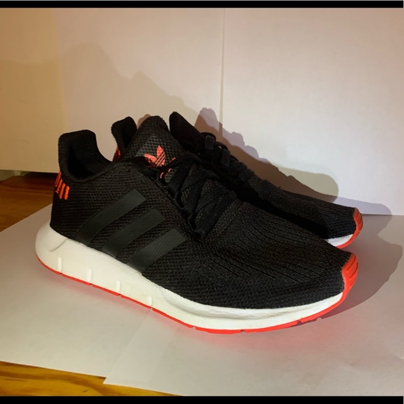 adidas swift run black and orange